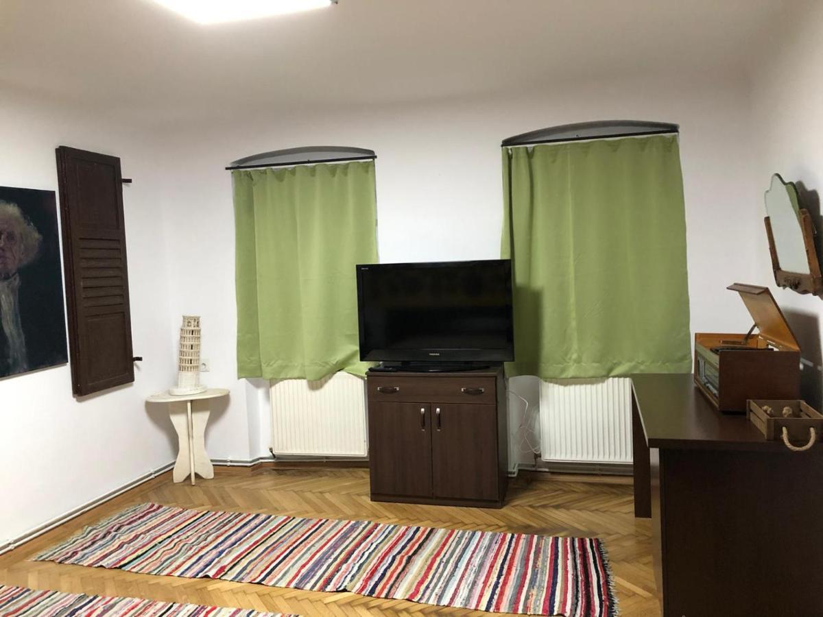 Apartmán Garsoniera Centru Brašov Exteriér fotografie