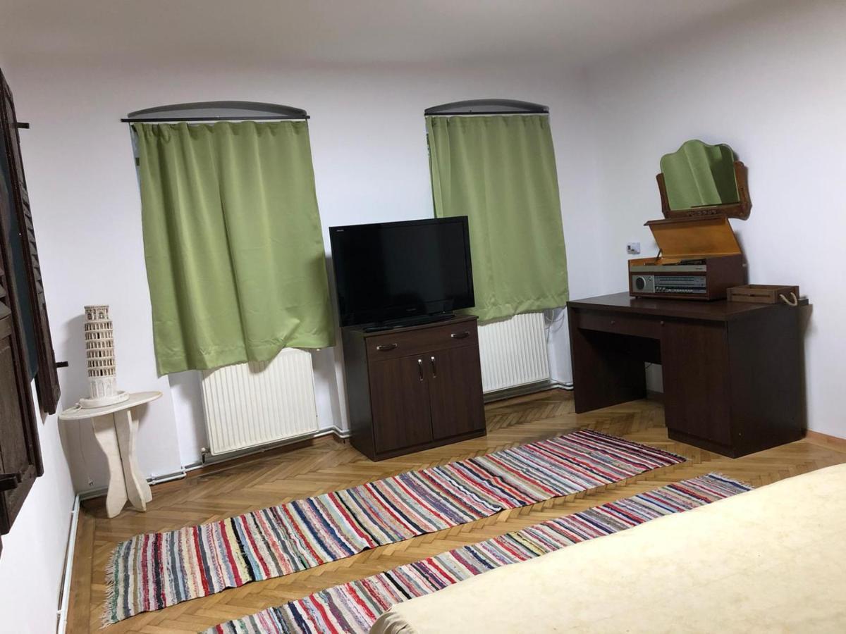 Apartmán Garsoniera Centru Brašov Exteriér fotografie